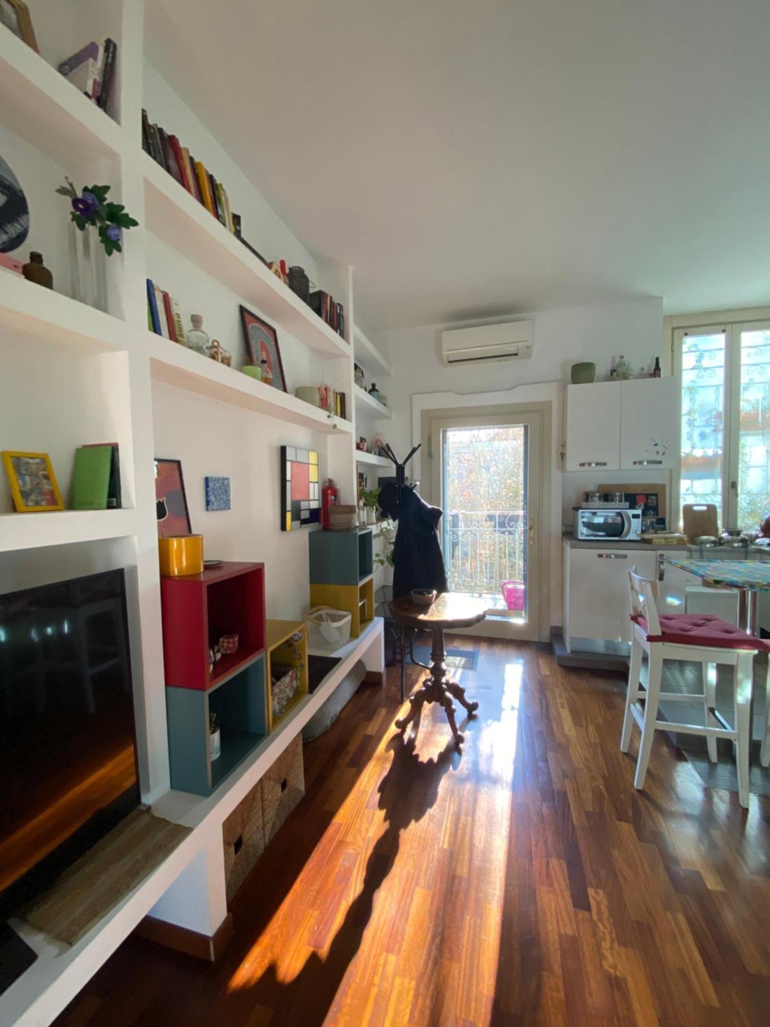 Appartamento Bilocale - Milano Zona Isola Buitenkant foto